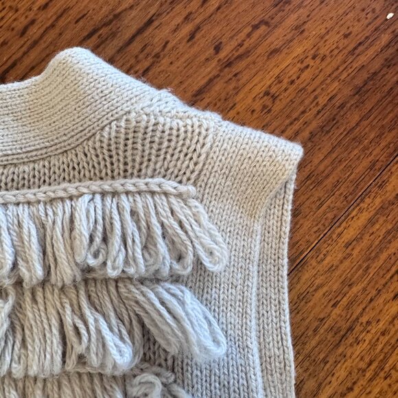 Anthropologie Grey Fringe Sweater Vest Knitted Yarn - Picture 7 of 7